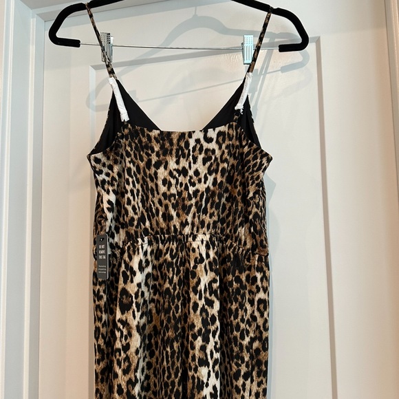Express animal leopard cheetah print jumpsuit - Picture 6 of 8